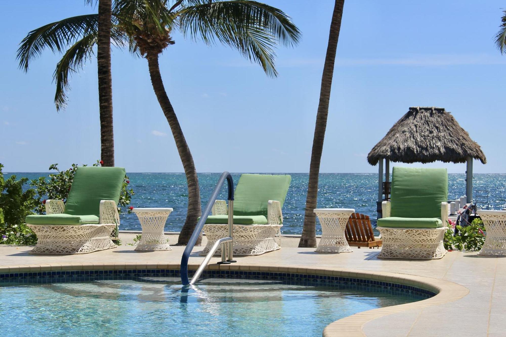 Tara Del Sol Resort San Pedro  Extérieur photo