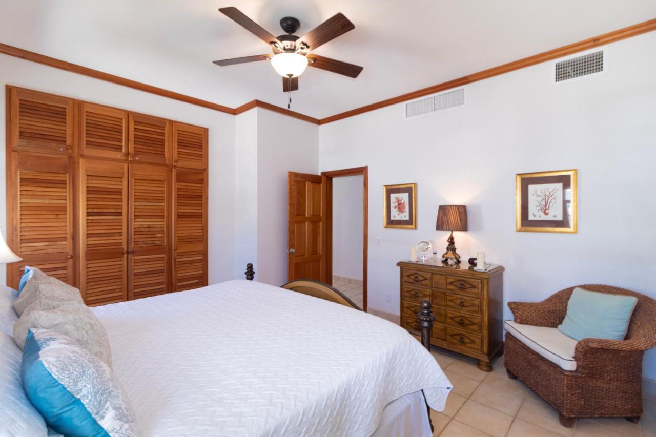 Tara Del Sol Resort San Pedro  Extérieur photo
