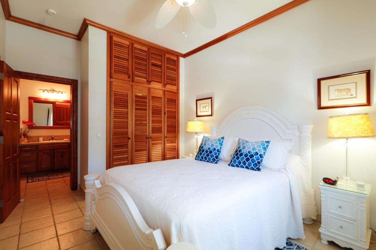 Tara Del Sol Resort San Pedro  Extérieur photo